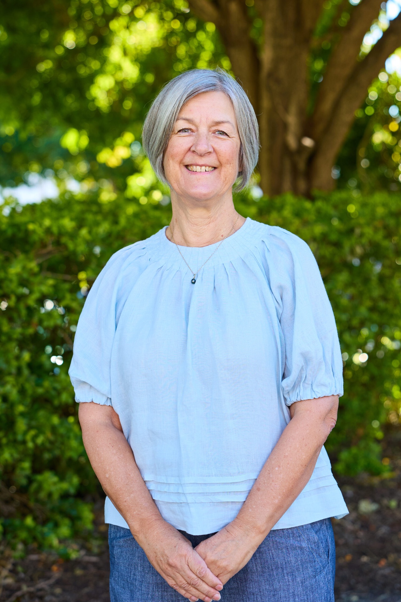 Dr Sally Savage